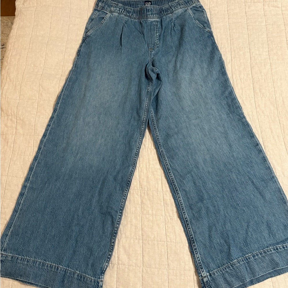 GAP Flare Wide-Leg Jeans in Light Blue